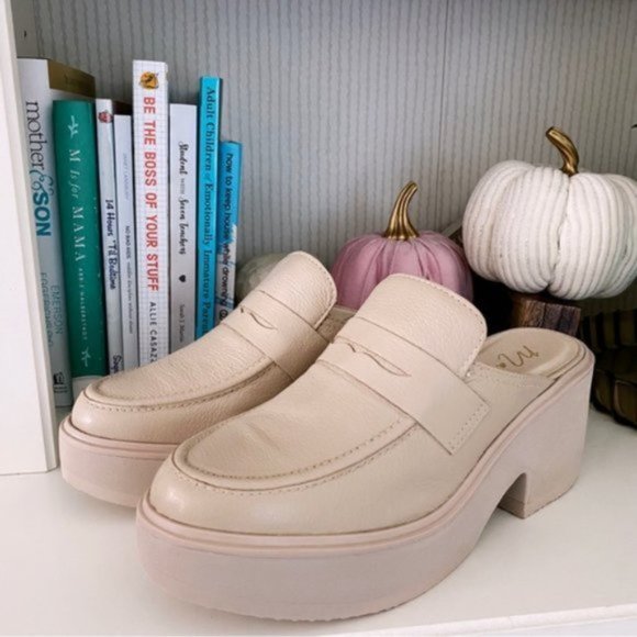 Matisse Footwear Kelly Platform Mule Oxford Cream Beige Minimalist Leather New 8 - Picture 7 of 13